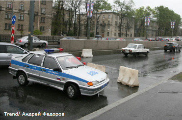 Русский инспектор ДПС дрочит блондинке на Toyota - смотреть порно на cs-sparta.ru