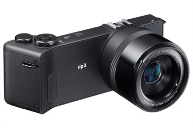 Компактная цифровая камера Sigma dp3 Quattro