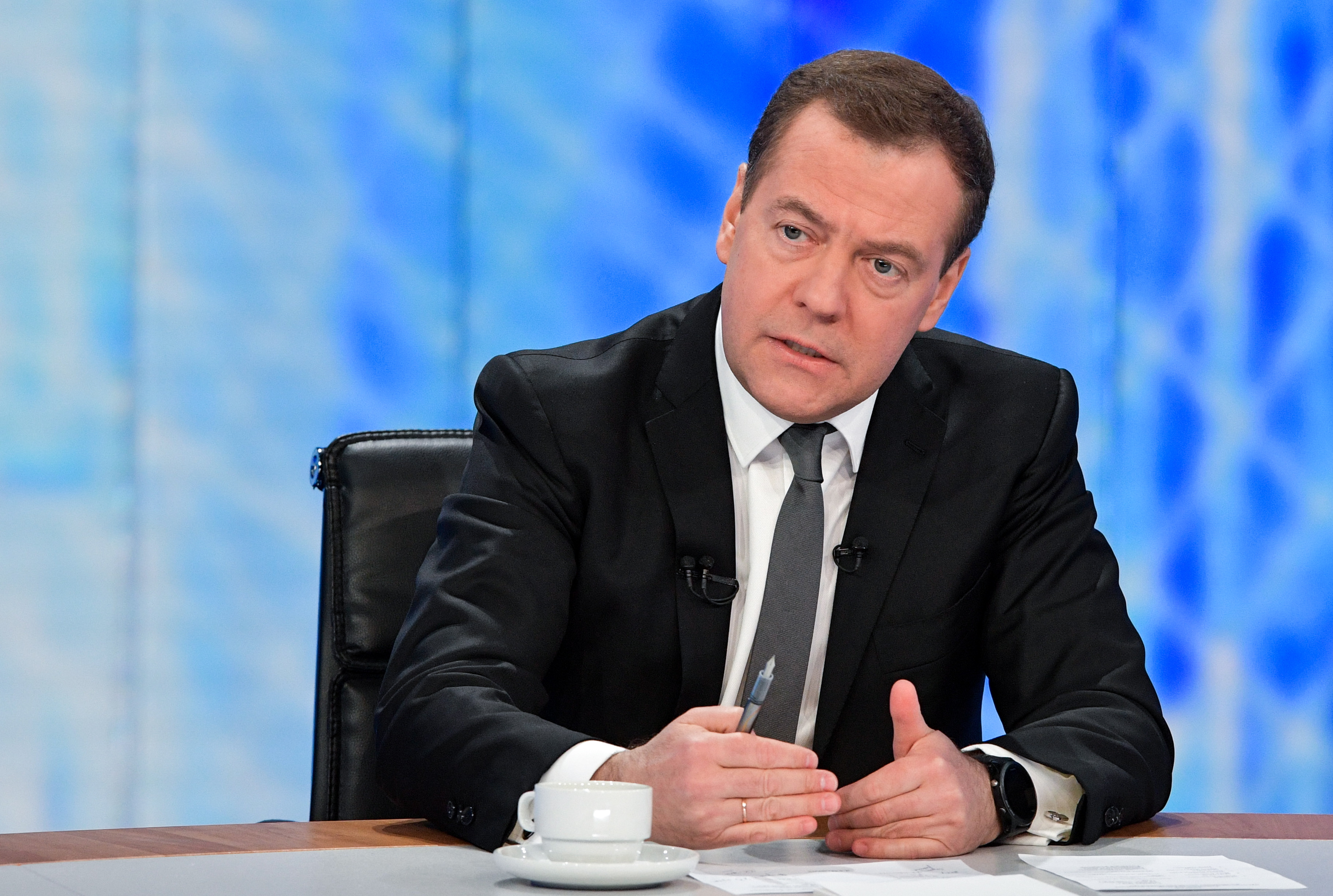 Как менялся медведев. Медведев ТАСС. Медведев интервью. Медведев сейчас.