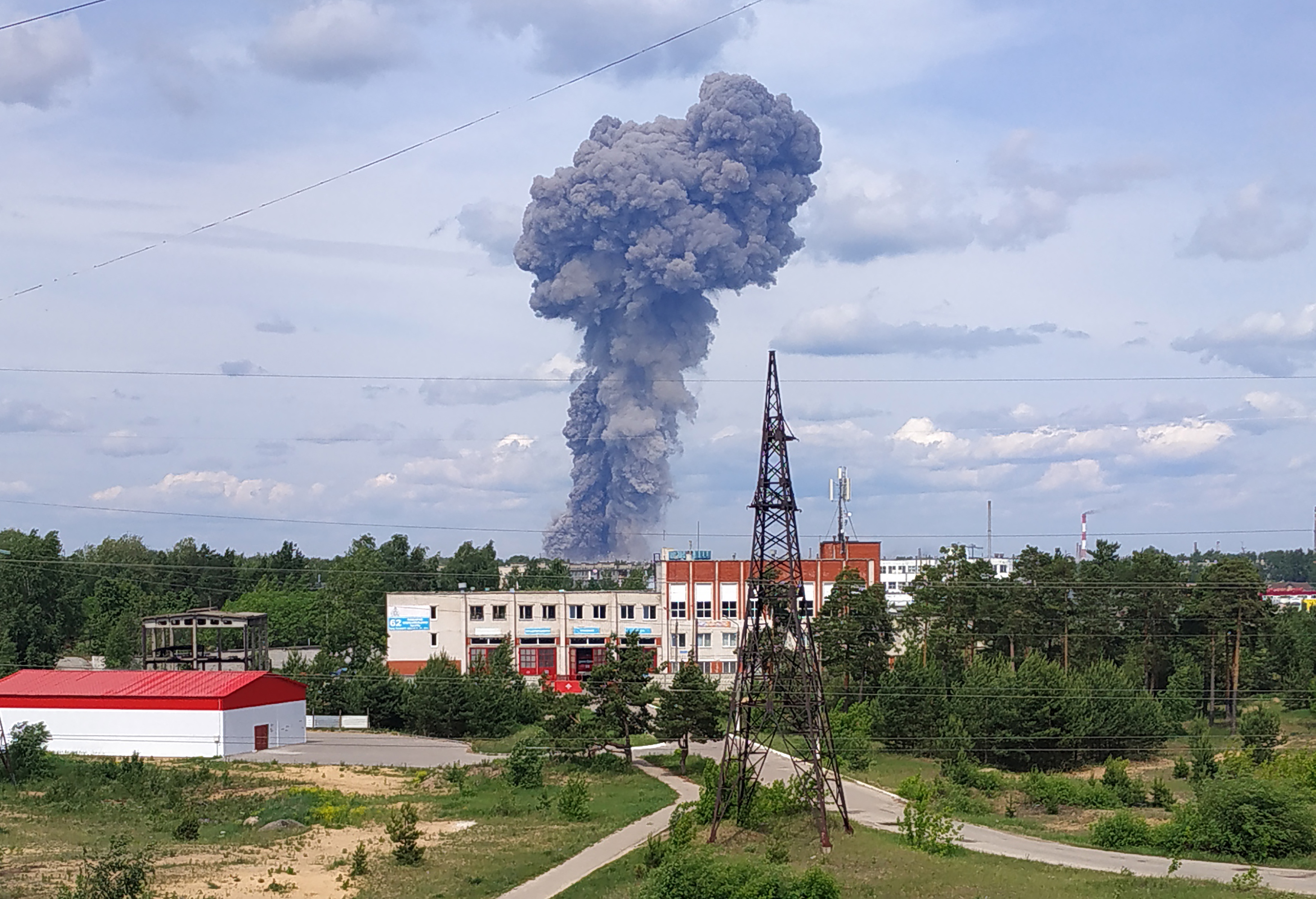 Нижегородская область чс. Завод Кристалл Дзержинск. Завод Свердлова Дзержинск.