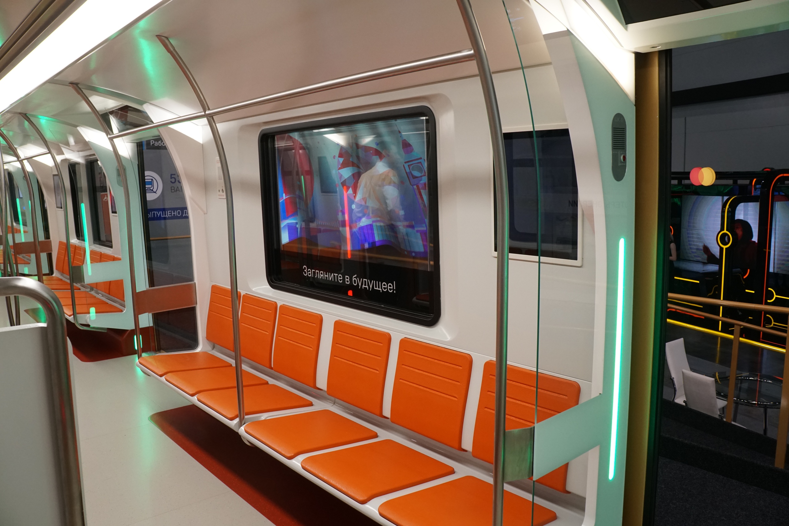 На зеленой ветке запустили новые поезда. Смарт вагон метро СПБ 2022. Вагоны метро 2022. Smart вагоны метро Петербурга в 2022. Метрополитен 2020 Санкт-Петербург вагоны.
