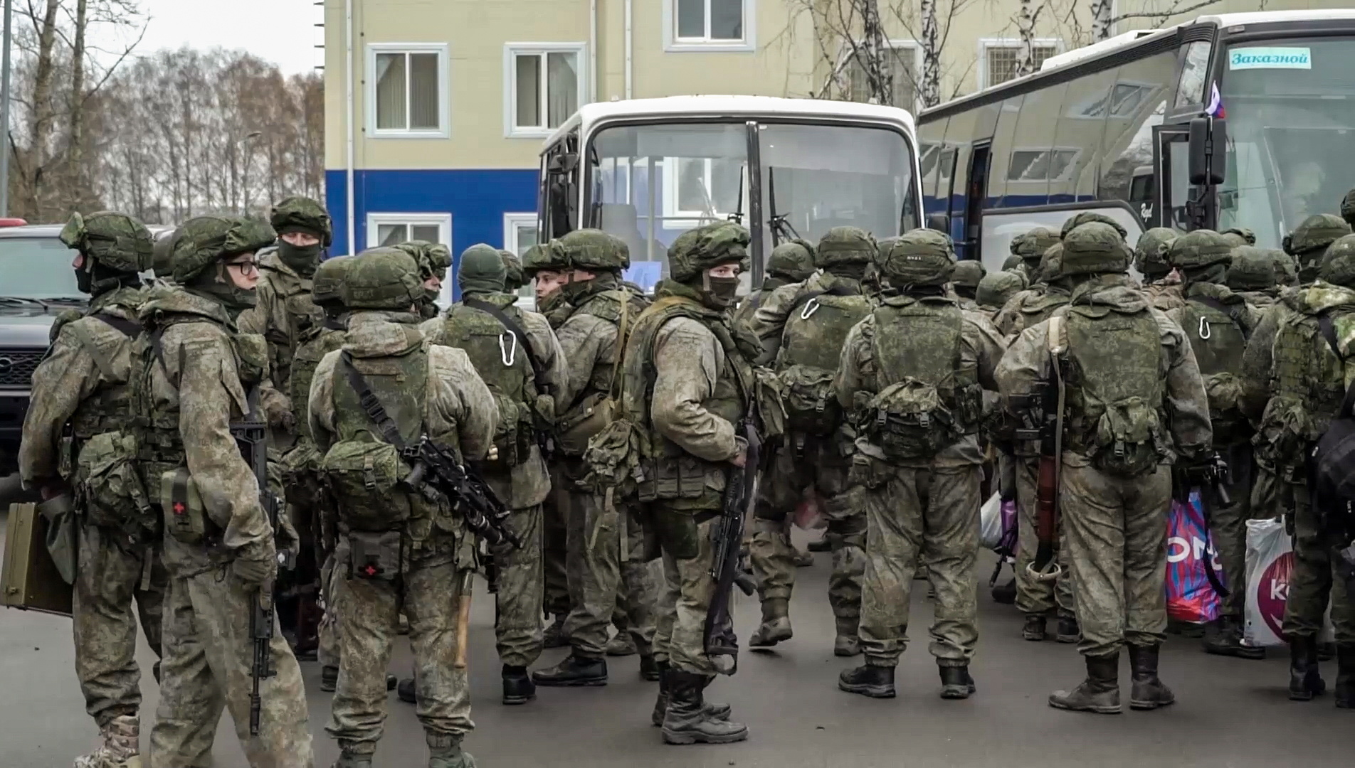 Правда ли что в марте будет мобилизация. Российский солдат. Русские солдаты на Украине.