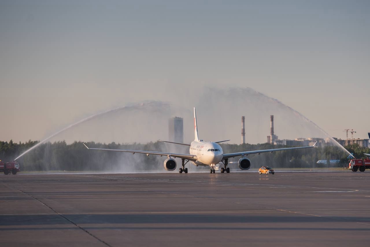 China Eastern Airlines впервые с 2019 года запустила рейсы Петербург –  Шанхай