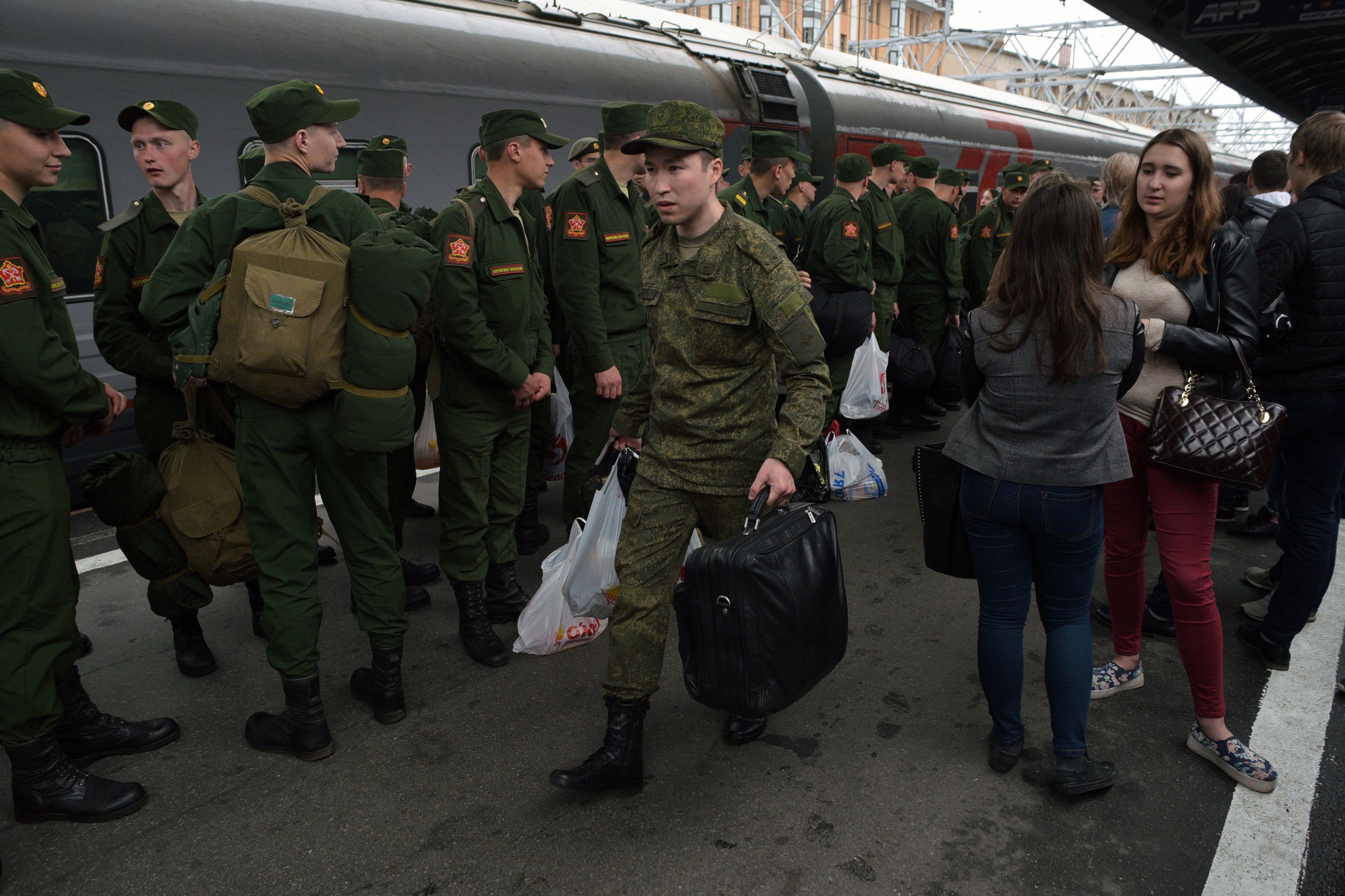 Госдума одобрила повышение предельного возраста для пребывающих в запасе