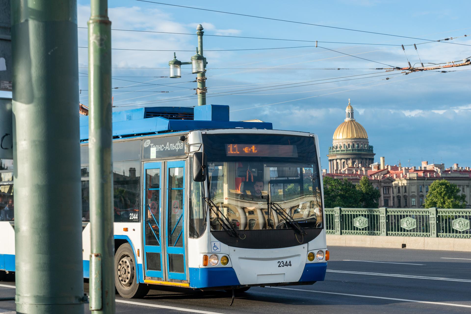 В Петербурге перестала работать система отслеживания общественноготранспорта