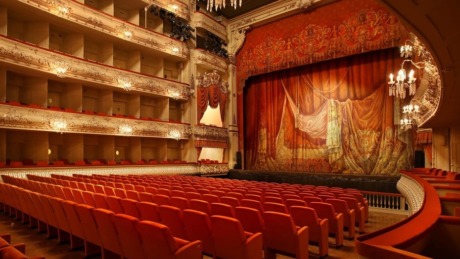 Исторический зал Михайловского театра реконструируют за полмиллиарда рублей