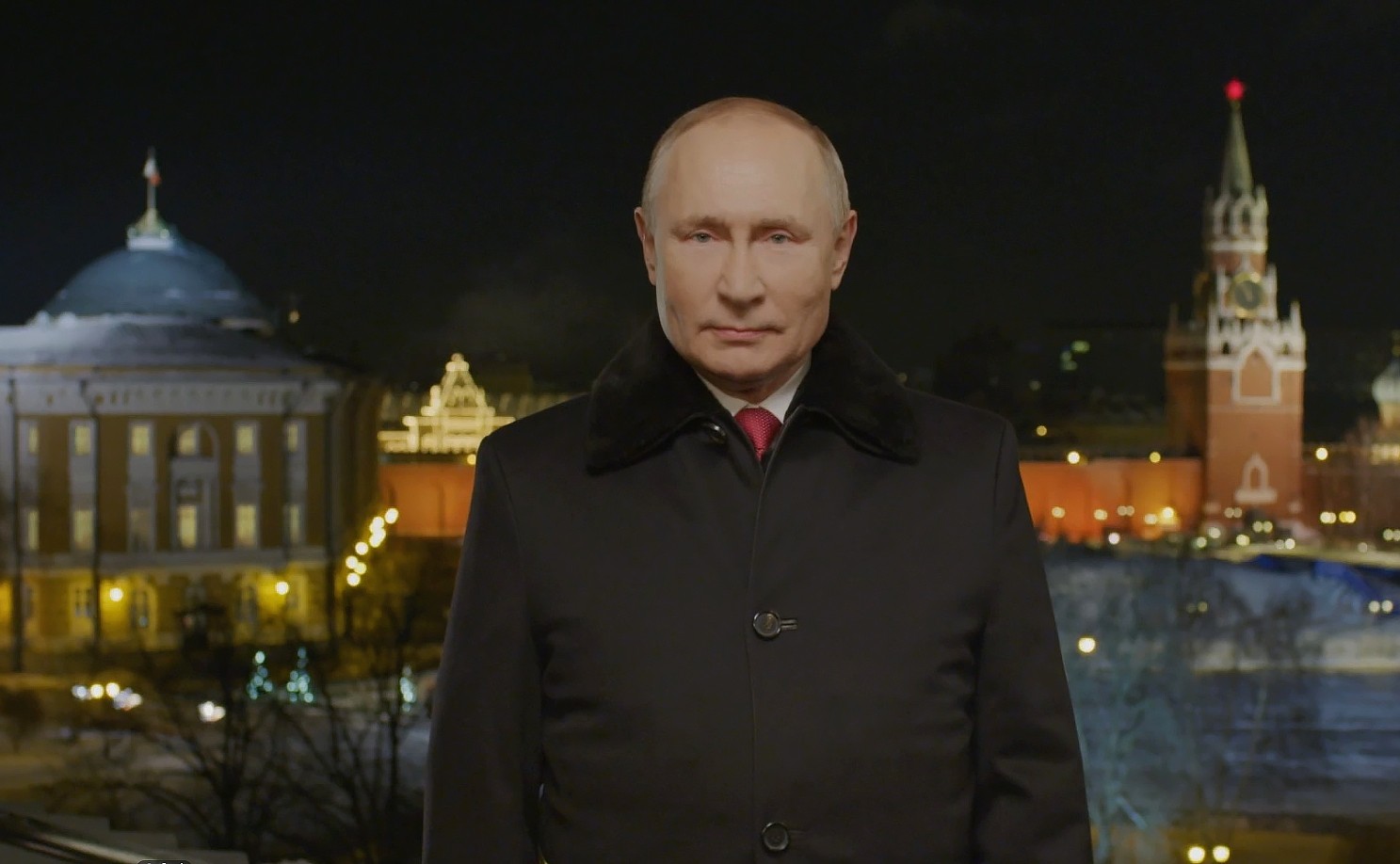 Путин поздравил россиян с новым, 2024 годом