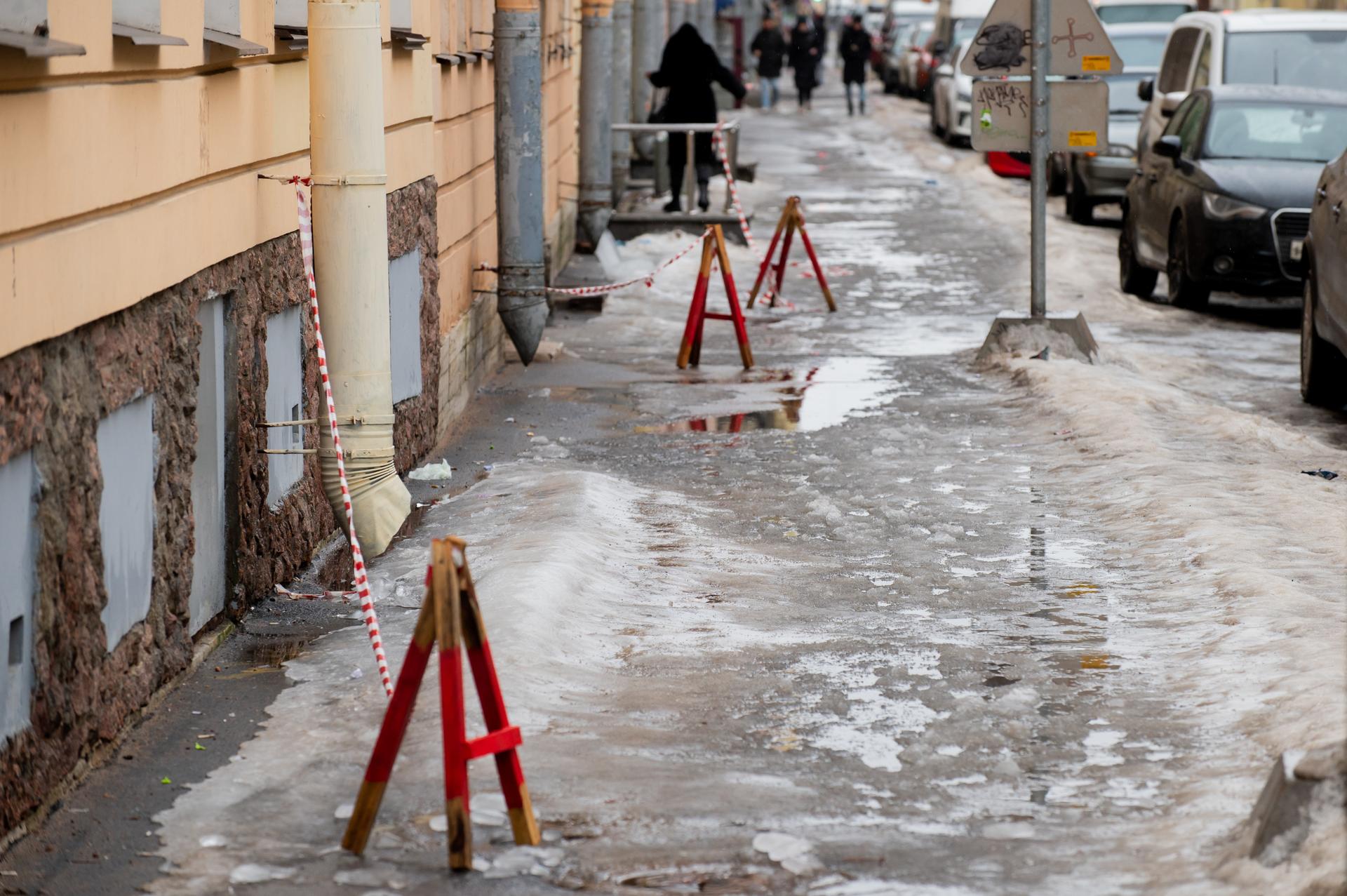 Гололёд в СПб: первая жертва