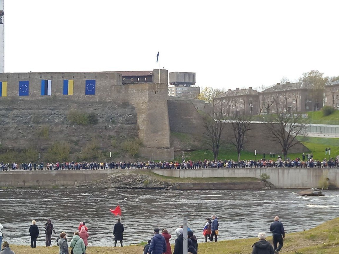 Что происходит на концерте в Ивангороде и Нарве 9 мая