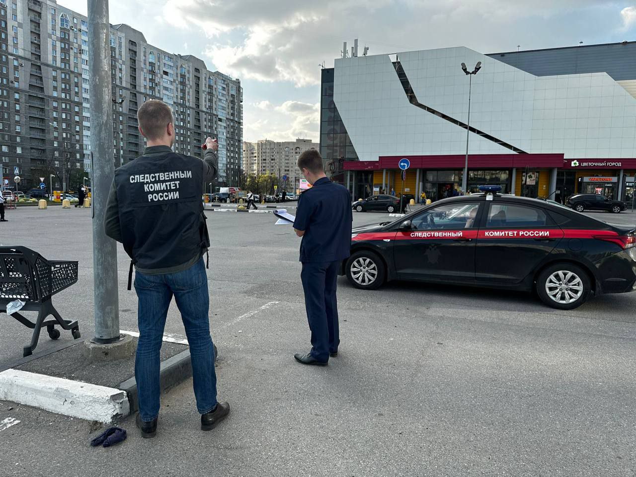 Стрельба у Сити Молла в СПб: причины конфликта, что с раненым