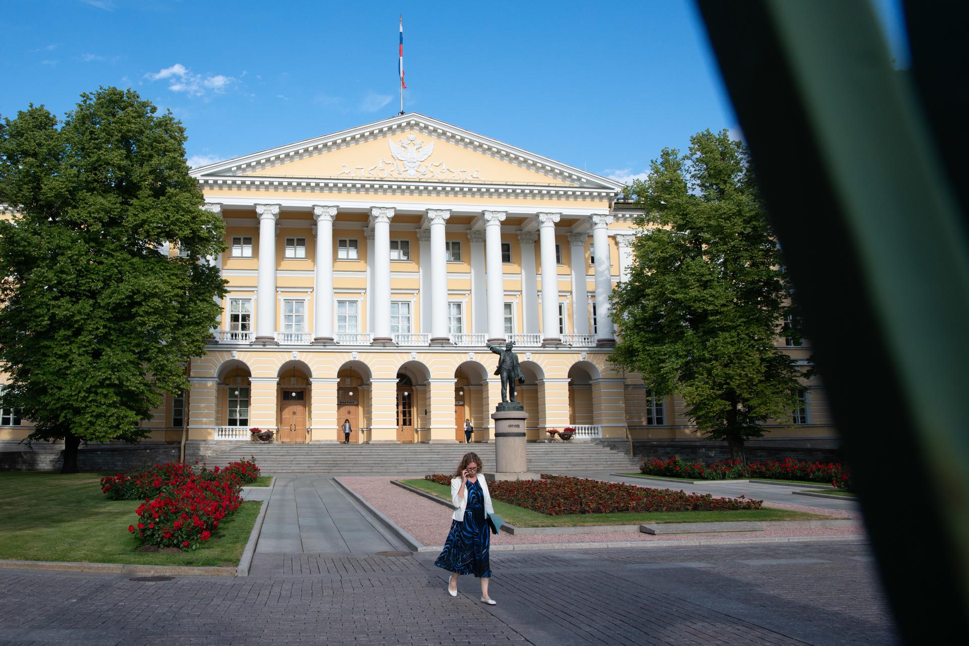 В санаторий 