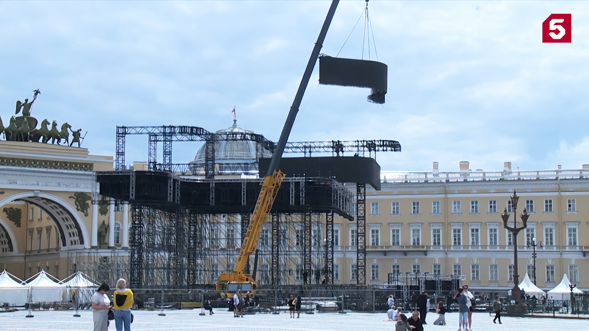 Том Круз лично представил в Москве фильм 