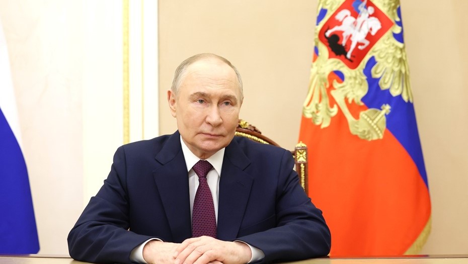 Владимир Путин проводит в Санкт-Петербурге встречу, посвящённую экономическим вопросам