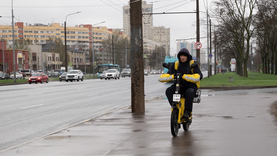 В Санкт-Петербурге определили территории, где запрещено передвигаться на электровелосипедах