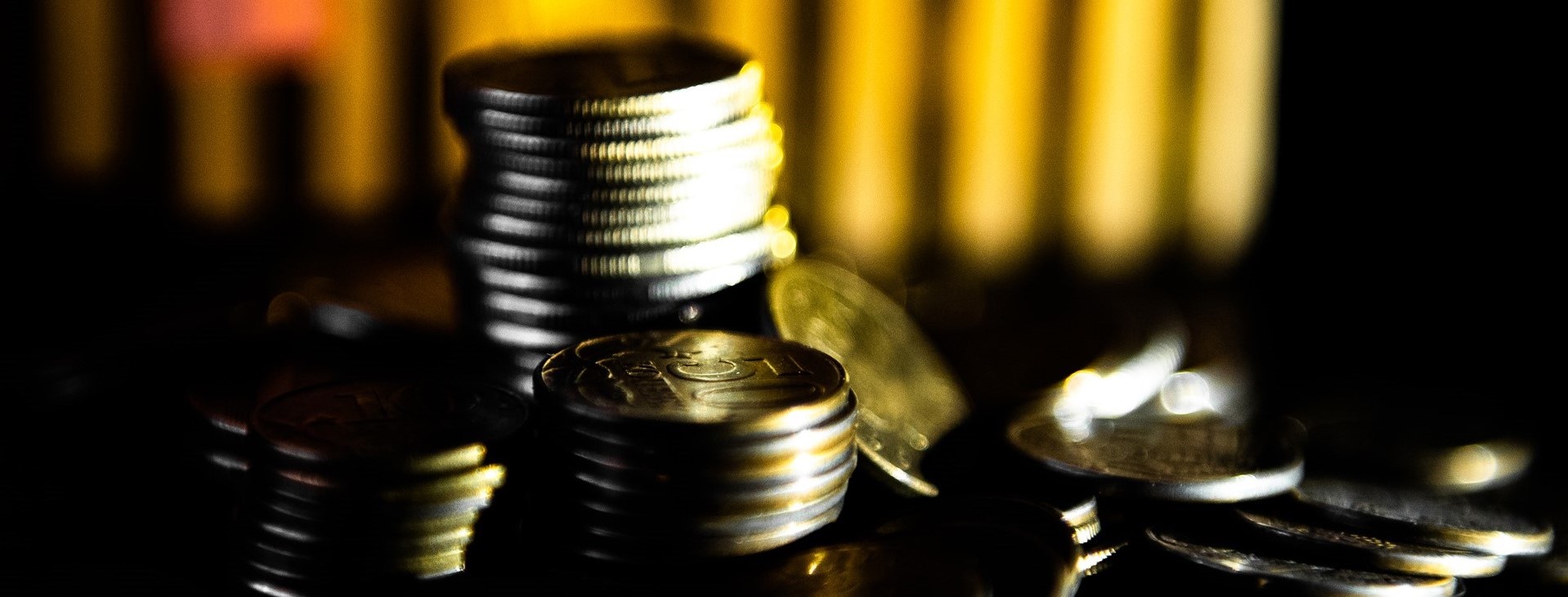 Центробанк снизил ключевую ставку до 17%