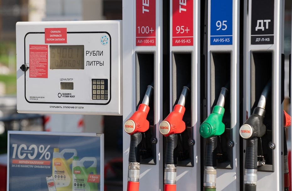 Рост цен на топливо по итогам года может
превысить уровень инфляции в стране