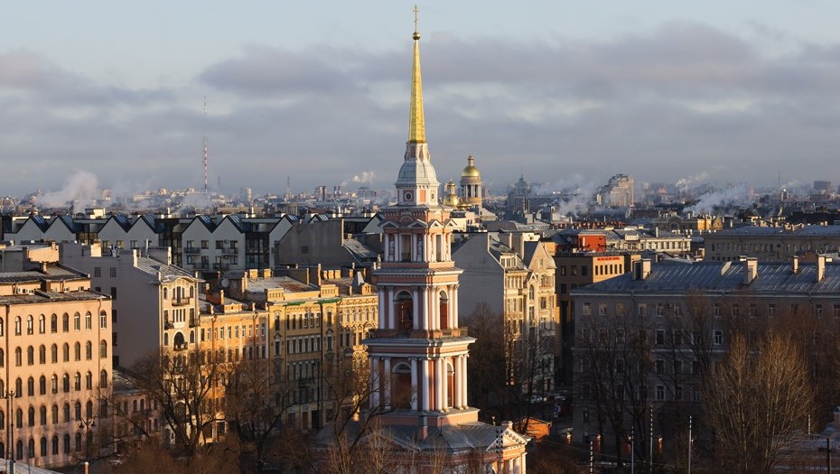 Вид на Крестовоздвиженский казачий собор. 