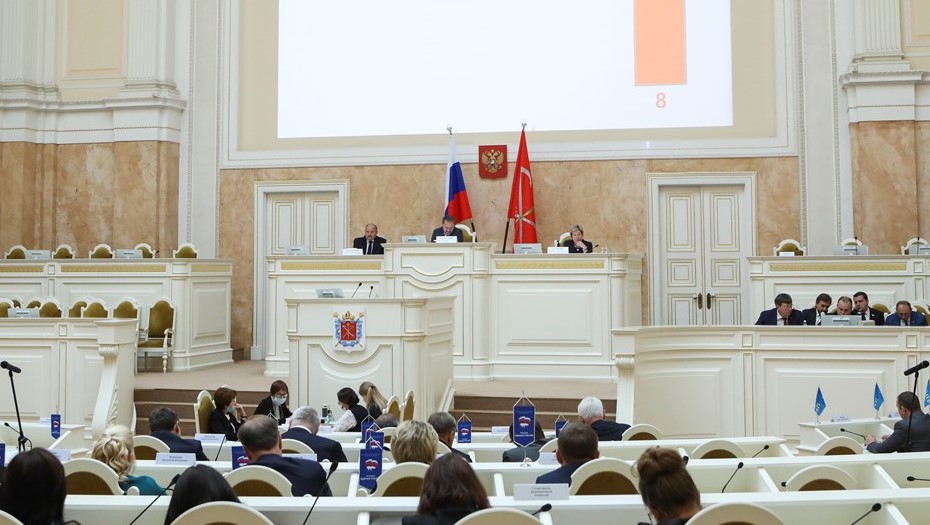 Депутаты Законодательного собрания Петербурга. 