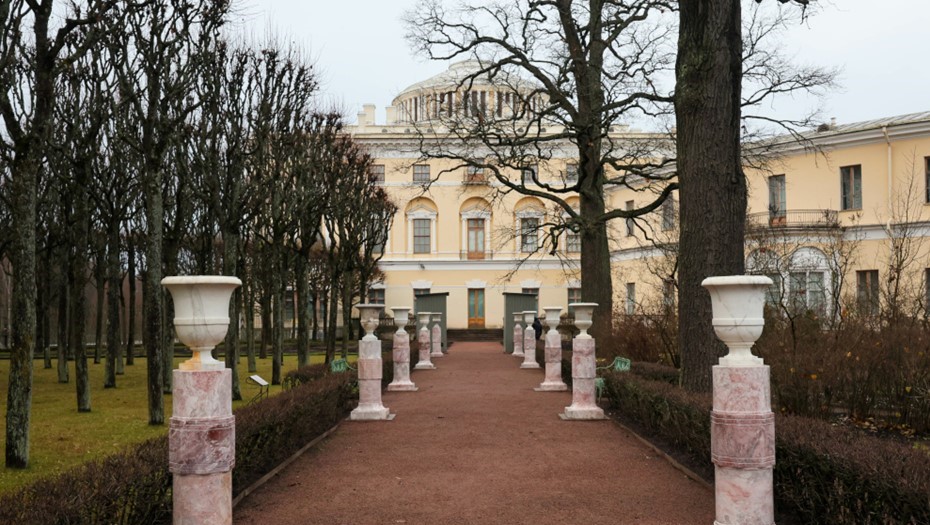 Павловский дворцово-парковый ансамбль в Петербурге