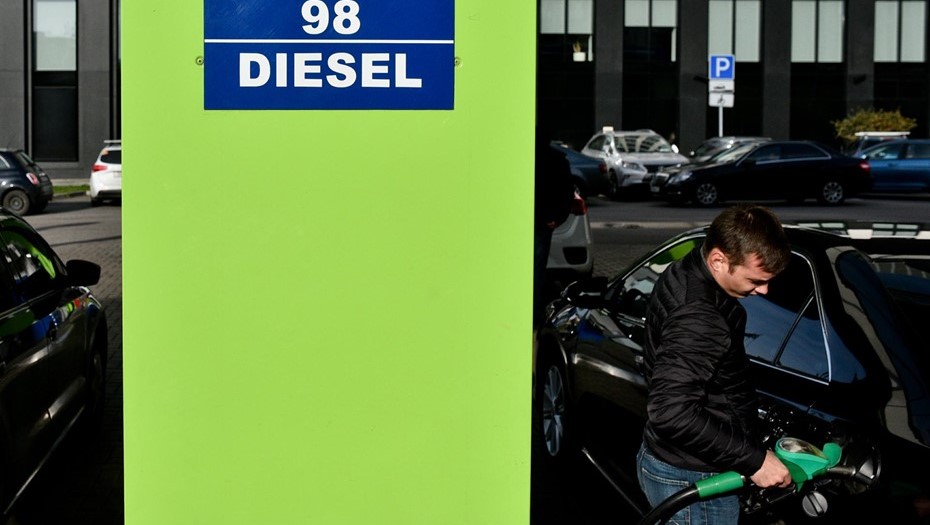 Работа АЗС Neste. Архив.