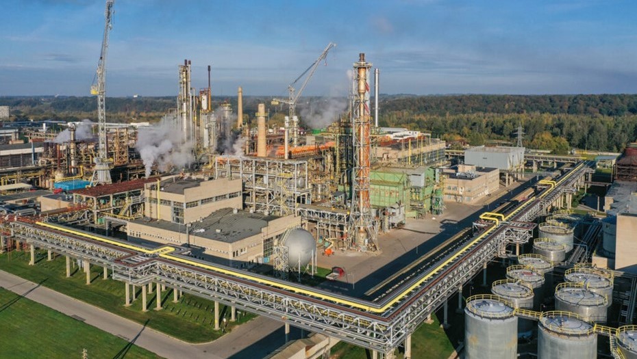 Завод азотных удобрений Achema. Йонава, Литва.