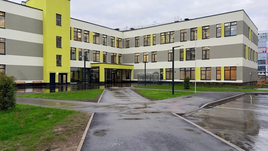 В Василеостровском районе открылась новая школа 