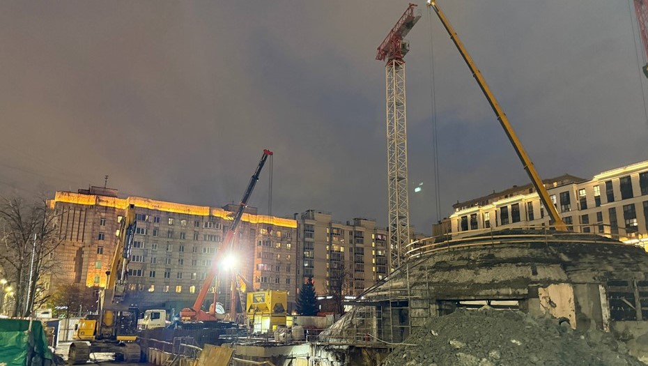 Строительство нового вестибюля станции метро "Фрунзенская"