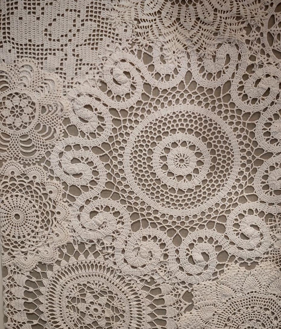 "Свирское кружево": шишки, звезды, морошка "Свирское кружево": шишки, звезды, морошка