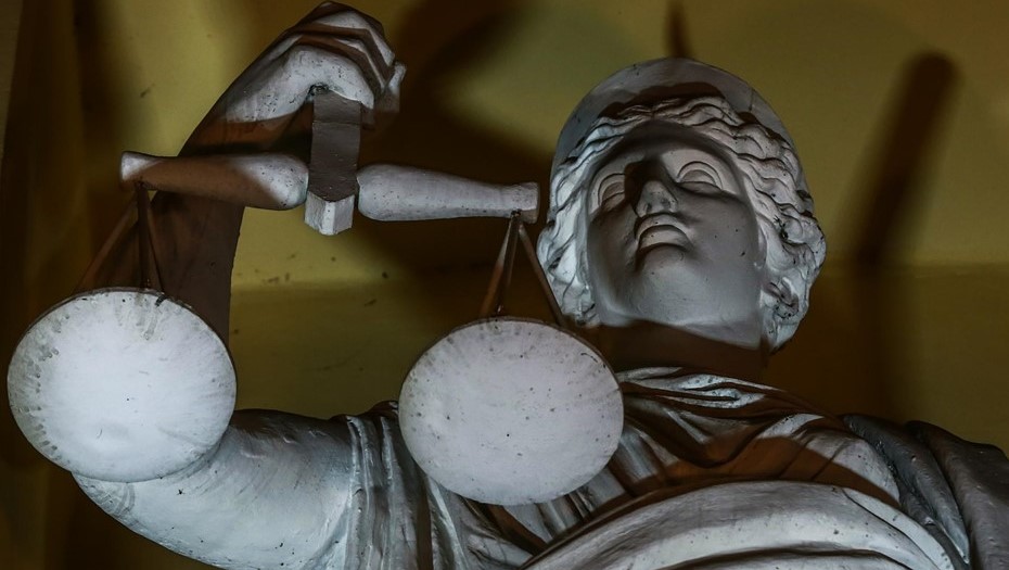 В Петербурге банкротится компания, предъявившая Смольному иск на 1,39 млрд