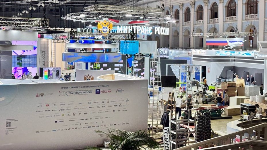 Стенд Port Favor на ХIX Международной выставки "Транспорт России" в Гостином дворе Стенд Port Favor на ХIX Международной выставки "Транспорт России" в Гостином дворе