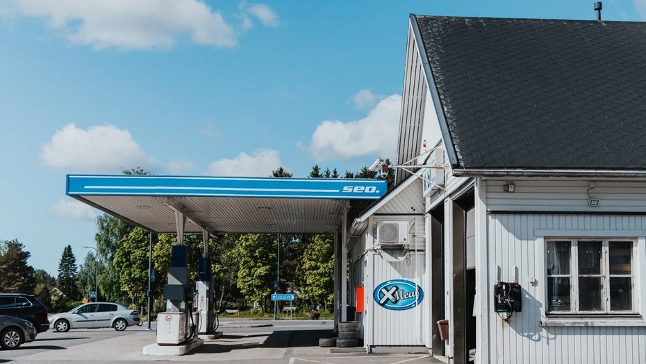 Одна из АЗС финской сети Seo. Коски, Финляндия.