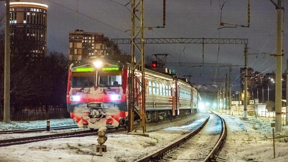 В Петербурге подписали закон об установлении единой цены на проездки в электричках В Петербурге подписали закон об установлении единой цены на проездки в электричках