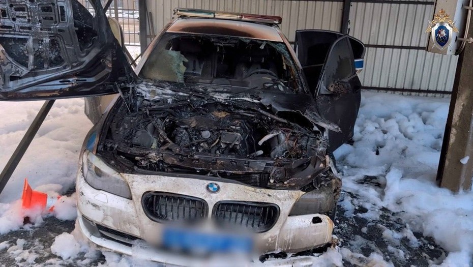 15-летнего подростка-иностранца отправили под арест за поджог машины полиции 15-летнего подростка-иностранца отправили под арест за поджог машины полиции