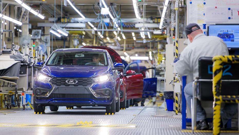 На автозаводе Петербурга соберут более 3 тыс. машин Lada Iskra