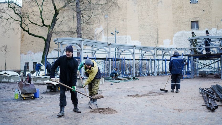 Работы в сквере Эйлера