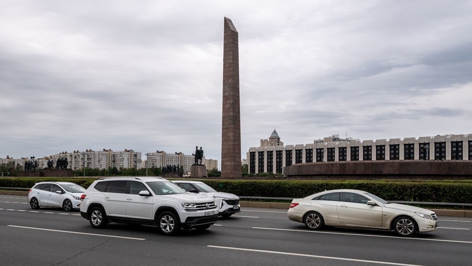 Площадь Победы в Московском районе Петербурга. 