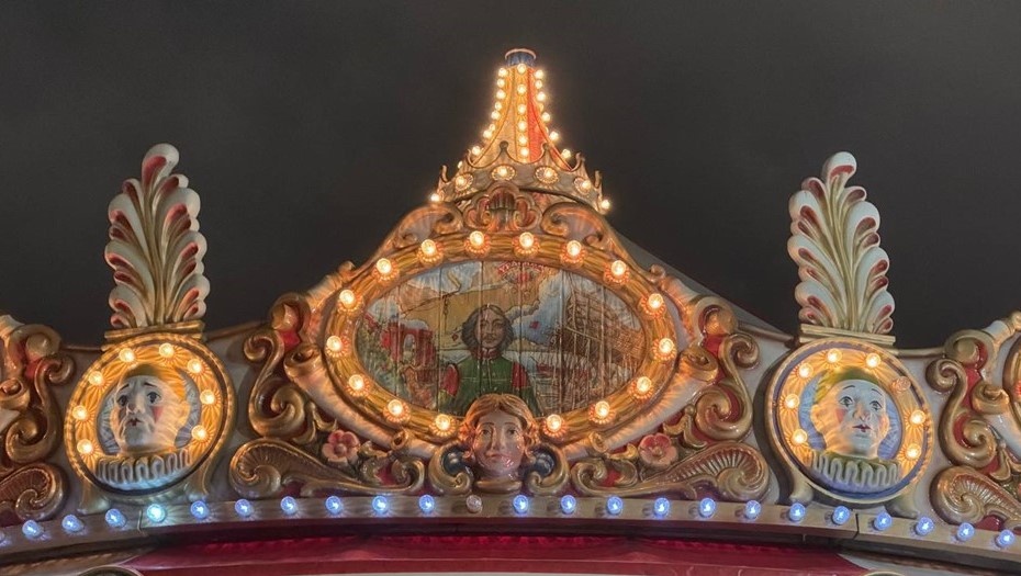 Рождественские ярмарки в центре Петербурга в 2024 году