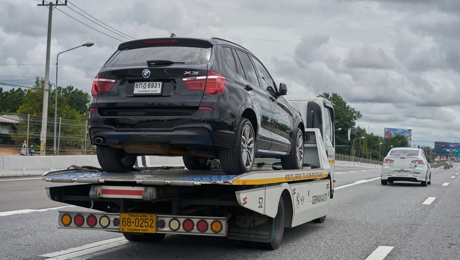 Водитель BMW в Петербурге лишился машины за сбыт наркотиков