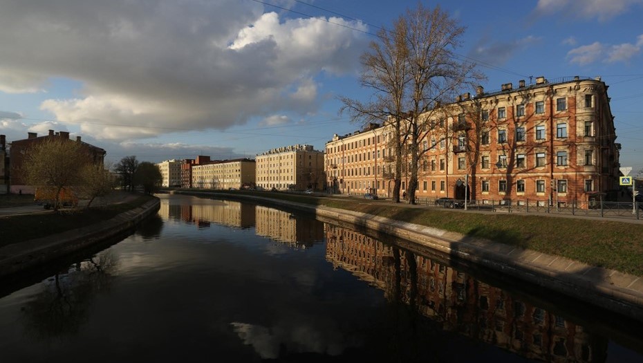 Набережная реки Пряжки в районе Ново-Адмиралтейского острова