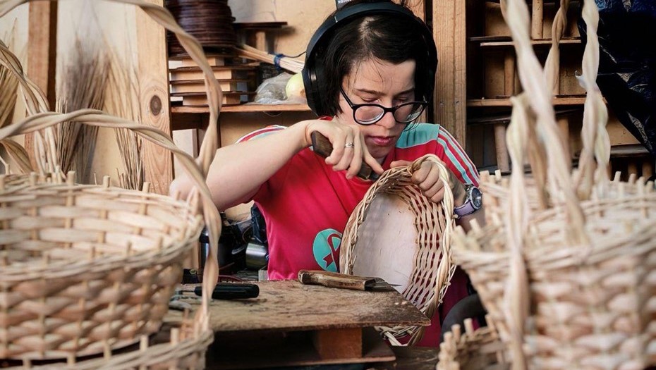 Мастера "Балтийской лозы" помогают в стажировке и готовят к чемпионату "Абилимпикс" людей с инвалидностью