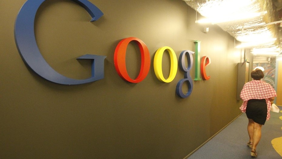 Google угодил в скандал в Финляндии из-за строительства дата-центра в Хамине. Google угодил в скандал в Финляндии из-за строительства дата-центра в Хамине.