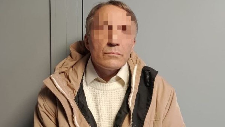 Нарушитель, который испортил трон магистра Мальтийского ордена в Эрмитаже. 