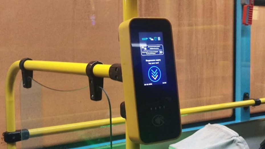 В Петербурге не планируют возвращаться к оплате проезда в транспорте наличными 