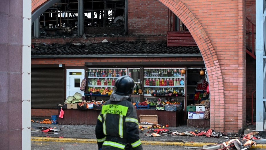 Правобережный рынок после пожара. Правобережный рынок после пожара.