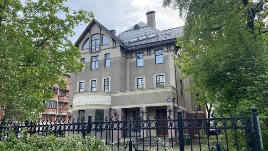 Особняк на Крестовском острове признали памятником Особняк на Крестовском острове признали памятником