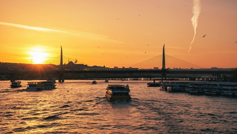 Из Пулково будет летать дополнительный рейс в Стамбул Из Пулково будет летать дополнительный рейс в Стамбул