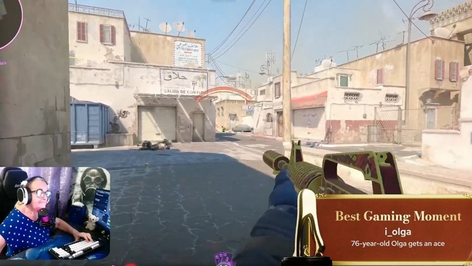 Бабушка Ольга (Ольга Страхова) на трансляции NNYS