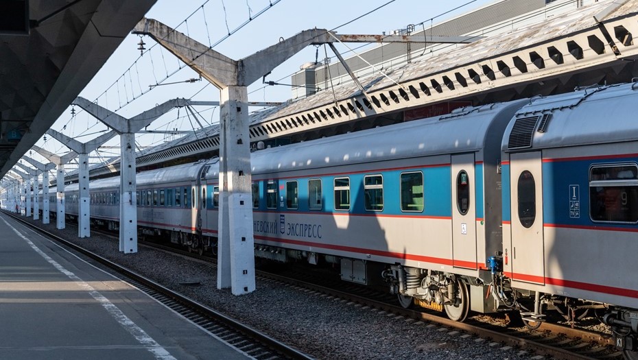 Поезд "Невский экспресс" Поезд "Невский экспресс"