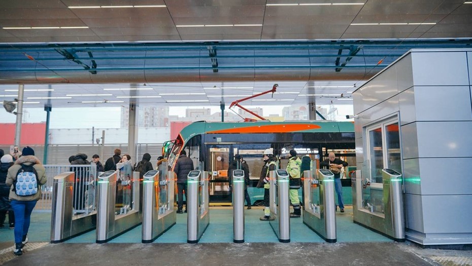 Трамвай "Славянка" начал работу по первому этапу линии 24 декабря