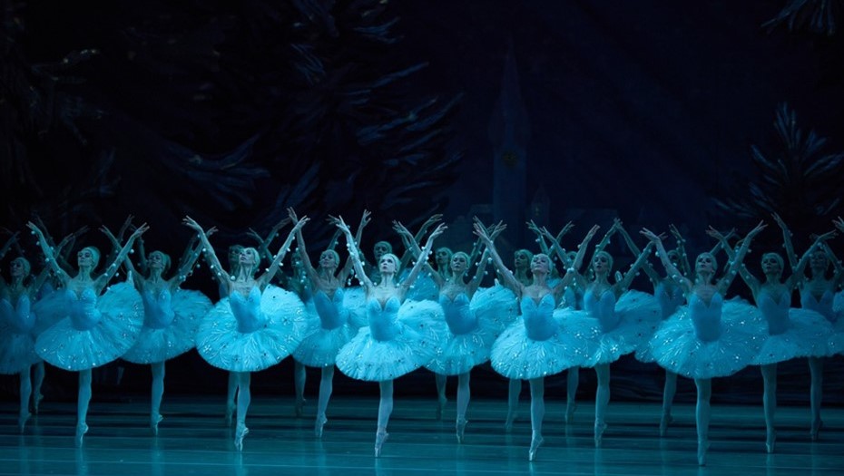 Балет "Щелкунчик" в Мариинском театре Петербурга 